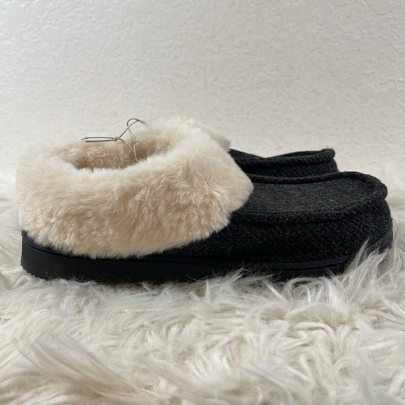 DEARFOAMS Slippers With Memory Foam Slip On Size 7-8 NEW - Picture 4 of 13